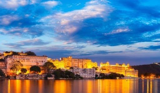 THE BEST PLACES TO VISIT IN UDAIPUR